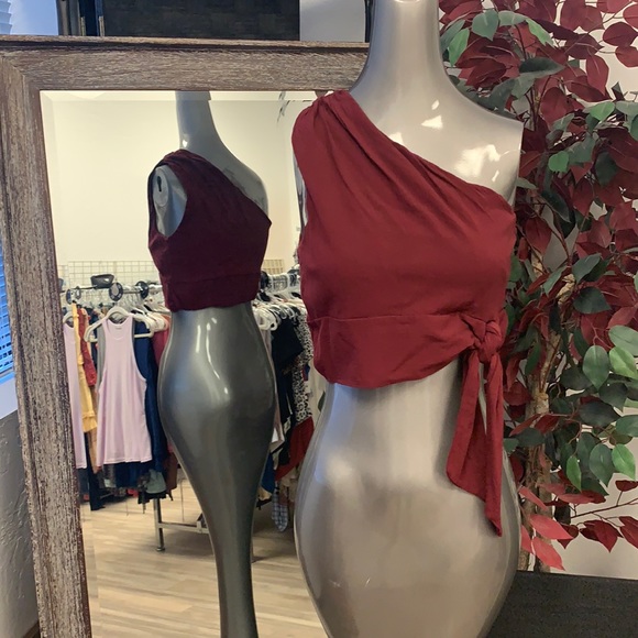 EUC FREE PEOPLE ONE SHOULDER CARMEN CROP TOP - Picture 2 of 6